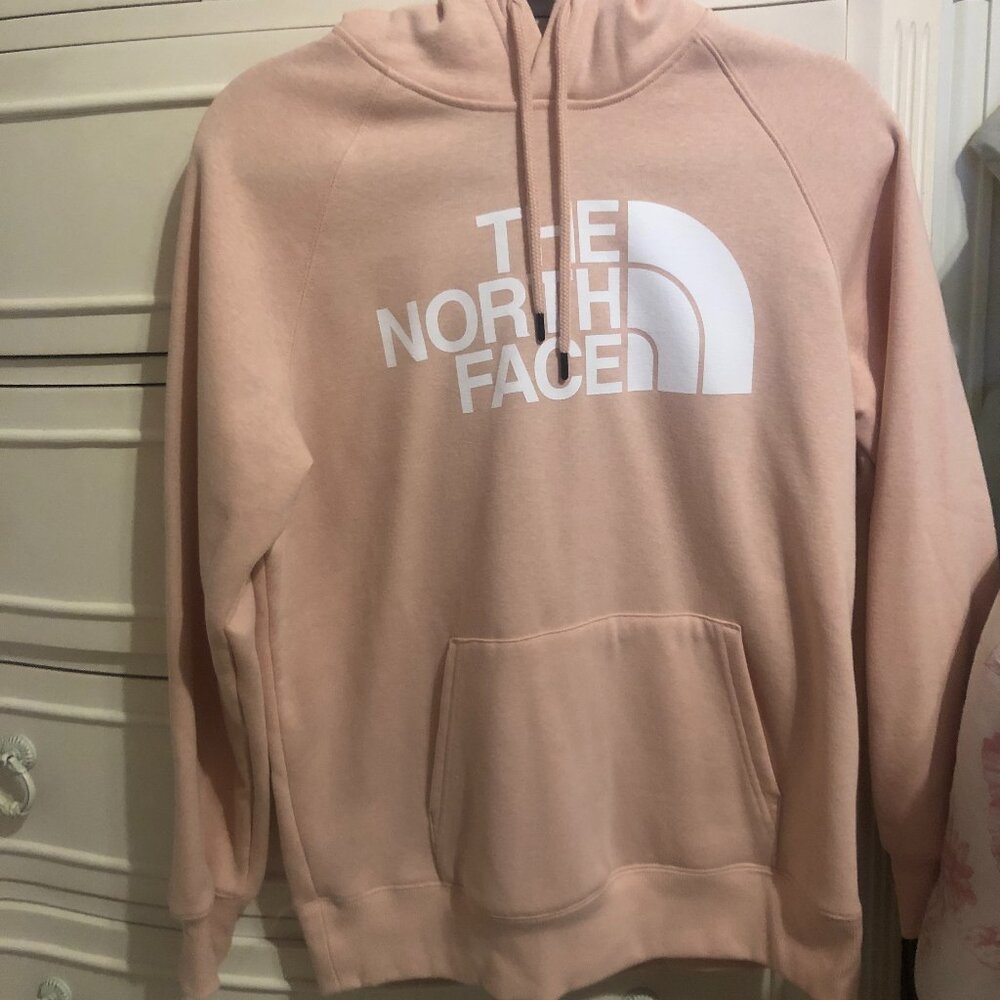 NBW The North Face Women’s Half Dome Pullover Hoodie Pink Medium Cozy Logo Style